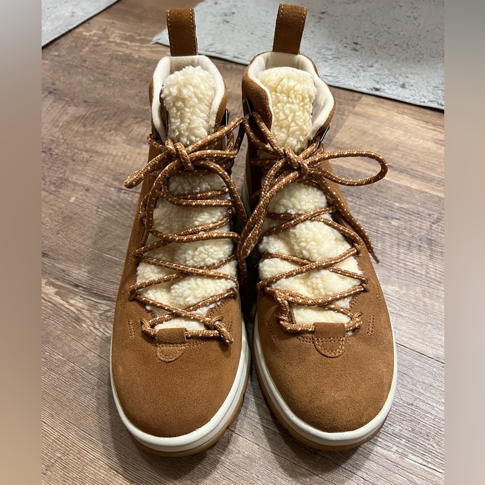 Ugg Lakesider Heritage Boots